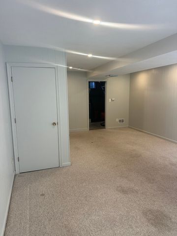 71 Florence St 71, Hudson, MA 01749