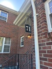 71 Florence St 71, Hudson, MA 01749