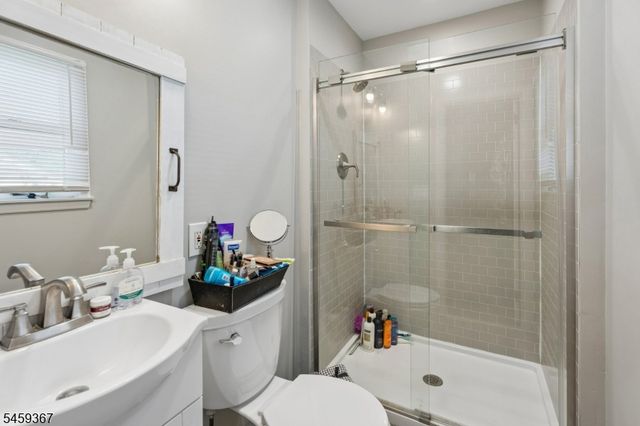 203 Dorchester St, Hanover Twp., NJ 07981