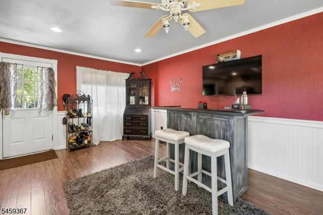 203 Dorchester St, Hanover Twp., NJ 07981