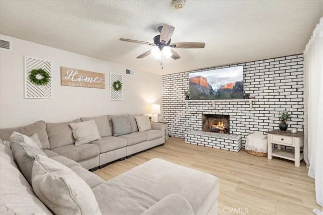 698 E Ralston Avenue, San Bernardino, CA 92404