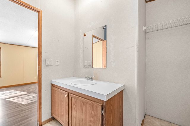 46 Doe Run Lane, Niangua, MO 65713