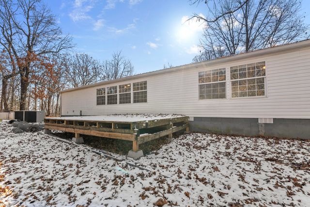 46 Doe Run Lane, Niangua, MO 65713