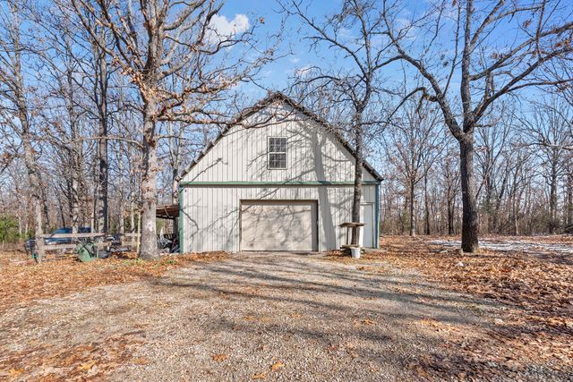 46 Doe Run Lane, Niangua, MO 65713