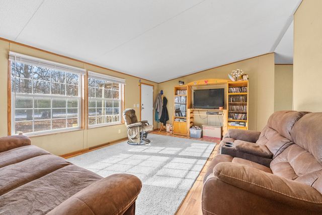 46 Doe Run Lane, Niangua, MO 65713