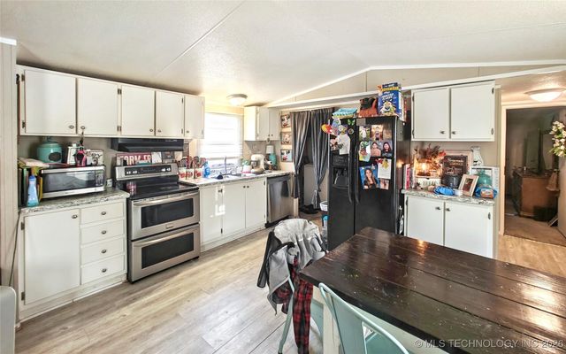 8847 W 701 Road, Hulbert, OK 74441