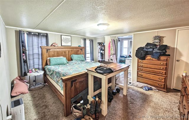 8847 W 701 Road, Hulbert, OK 74441