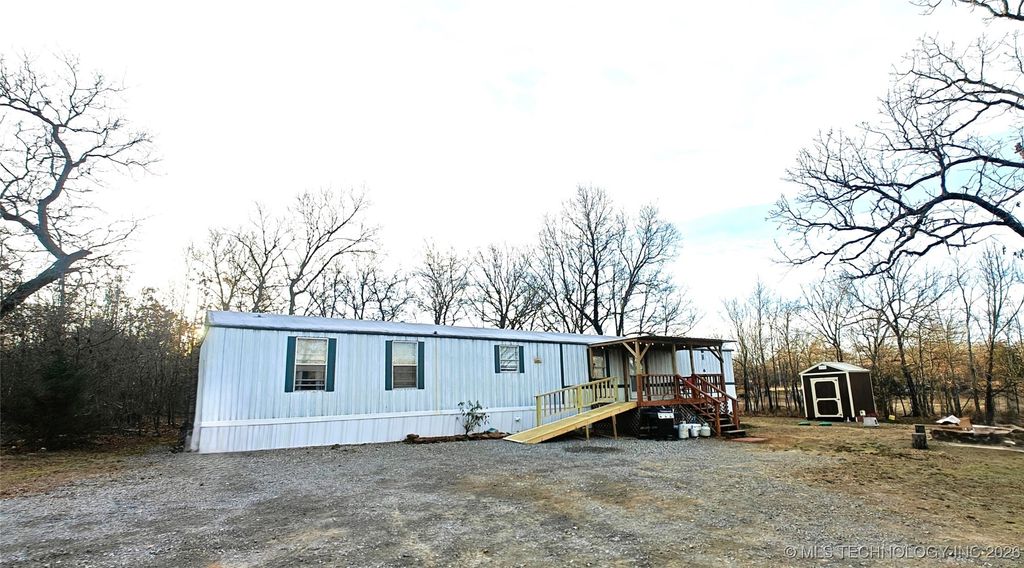 8847 W 701 Road, Hulbert, OK 74441