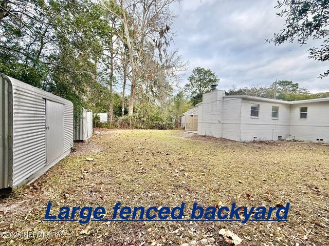 10520 DE PAUL Drive, Jacksonville, FL 32218