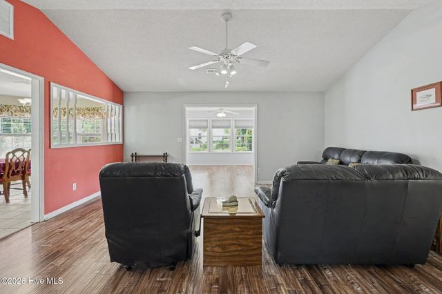 1718 Pharview Drive SW, Ocean Isle Beach, NC 28469