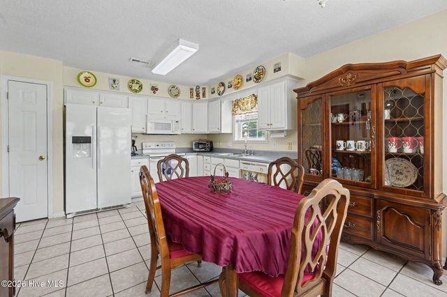 1718 Pharview Drive SW, Ocean Isle Beach, NC 28469