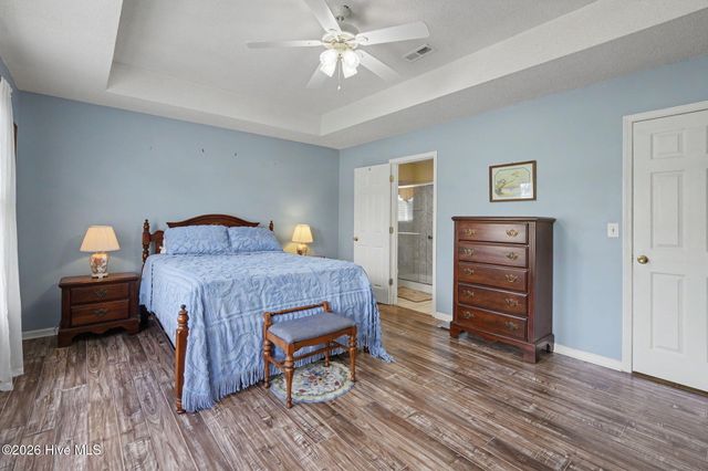1718 Pharview Drive SW, Ocean Isle Beach, NC 28469