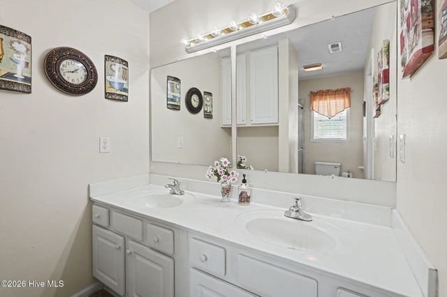 1718 Pharview Drive SW, Ocean Isle Beach, NC 28469