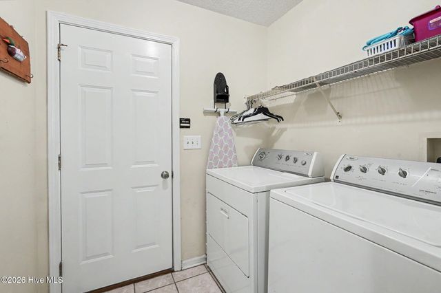 1718 Pharview Drive SW, Ocean Isle Beach, NC 28469