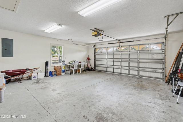 1718 Pharview Drive SW, Ocean Isle Beach, NC 28469