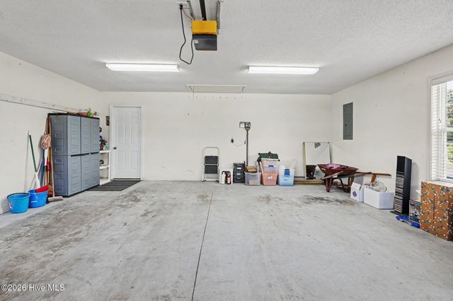 1718 Pharview Drive SW, Ocean Isle Beach, NC 28469