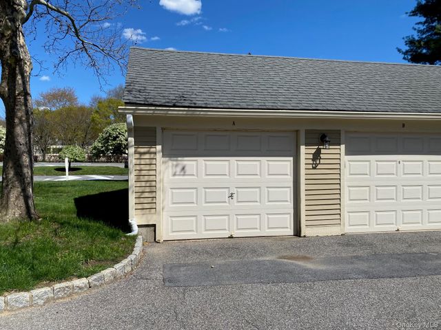 2106 Martingale Drive, Carmel, NY 10512