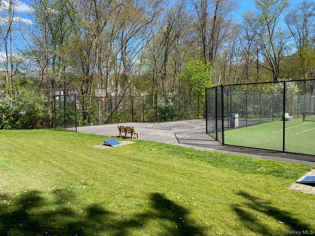 2106 Martingale Drive, Carmel, NY 10512