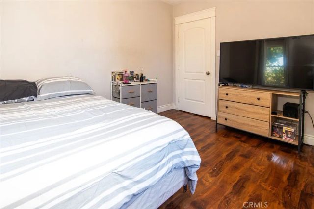 1134 W 68th, Los Angeles, CA 90044