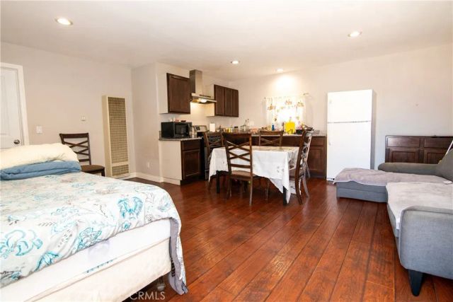 1134 W 68th, Los Angeles, CA 90044