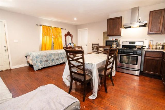 1134 W 68th, Los Angeles, CA 90044