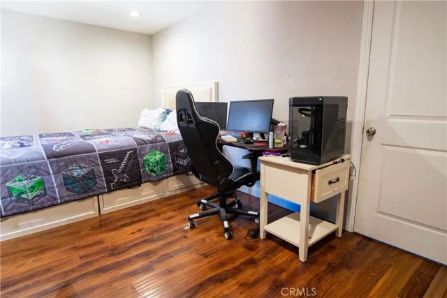 1134 W 68th, Los Angeles, CA 90044