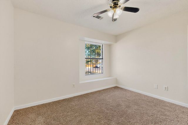 396 Pyrite Drive NE, Rio Rancho, NM 87124