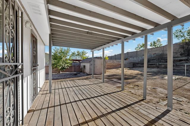 396 Pyrite Drive NE, Rio Rancho, NM 87124