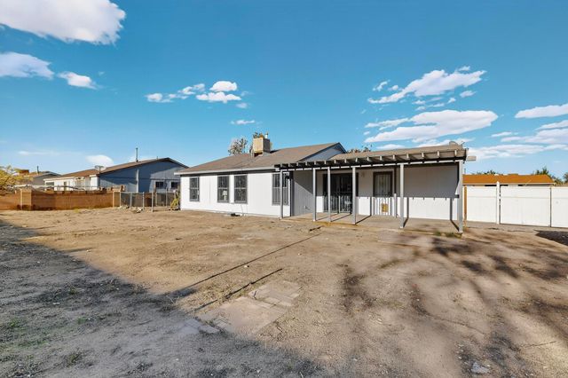 396 Pyrite Drive NE, Rio Rancho, NM 87124