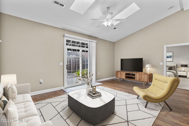 5006 Carleton Drive Unit 152, Wilmington, NC 28403