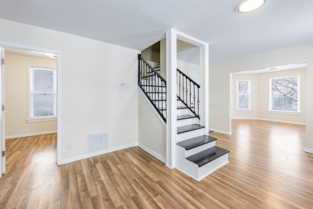 420 N Lockwood Avenue 2, Chicago, IL 60644