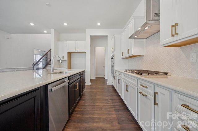 3221 Tramore Drive, Harrisburg, NC 28075