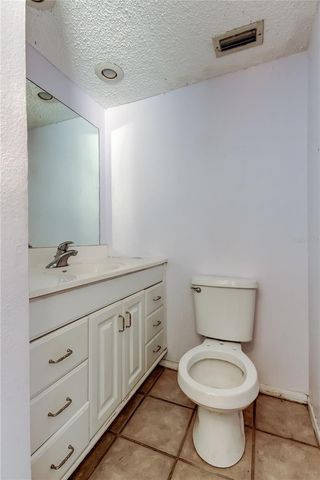 965 WHITMAN DRIVE, Sarasota, FL 34243