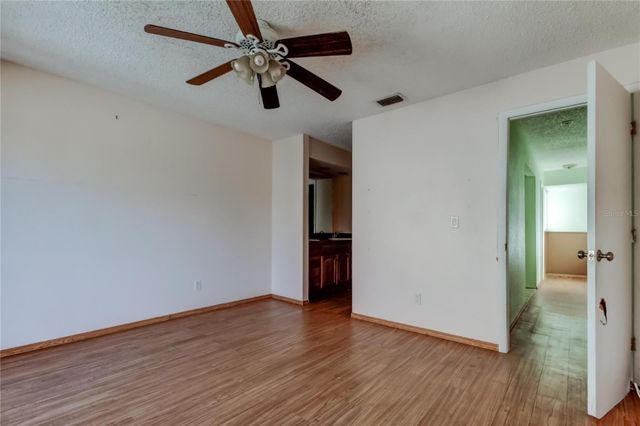 965 WHITMAN DRIVE, Sarasota, FL 34243