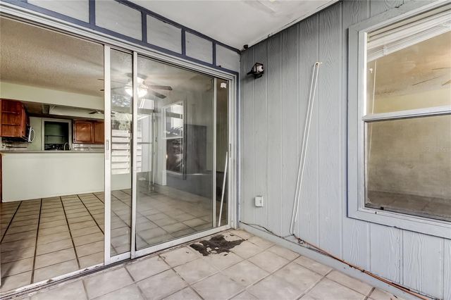 965 WHITMAN DRIVE, Sarasota, FL 34243