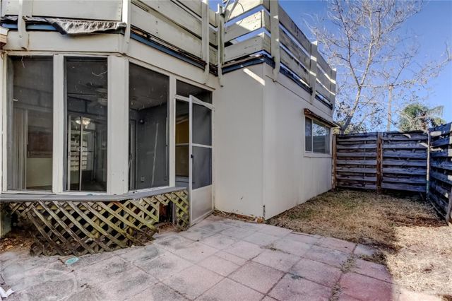 965 WHITMAN DRIVE, Sarasota, FL 34243