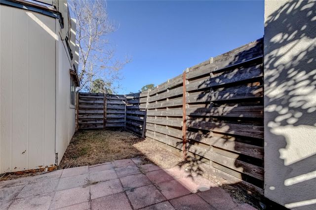965 WHITMAN DRIVE, Sarasota, FL 34243
