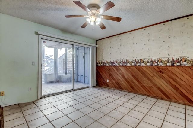 965 WHITMAN DRIVE, Sarasota, FL 34243