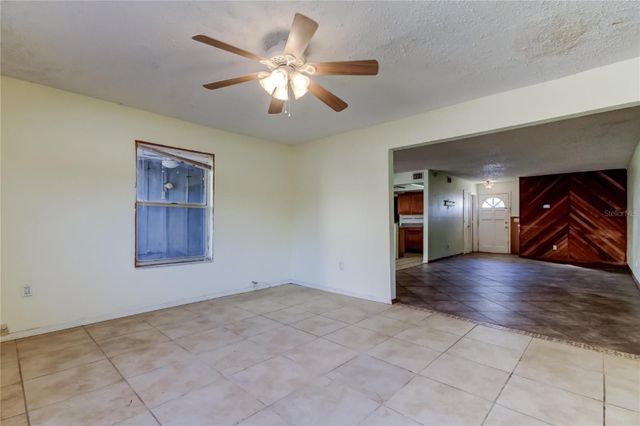 965 WHITMAN DRIVE, Sarasota, FL 34243