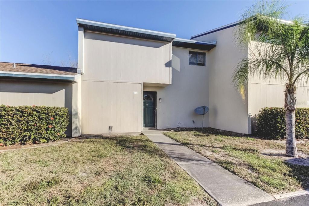 965 WHITMAN DRIVE, Sarasota, FL 34243