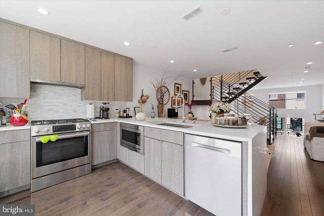 1341 S GARNET ST, Philadelphia, PA 19146