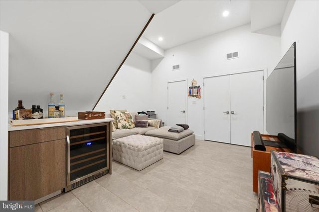 1341 S GARNET ST, Philadelphia, PA 19146