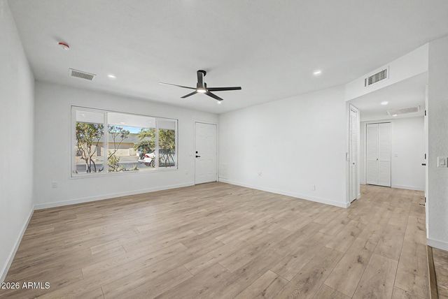 9715 W DESERT HILLS Drive, Sun City, AZ 85351