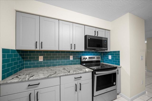 3171 SHALLOWFORD STREET, Deltona, FL 32738