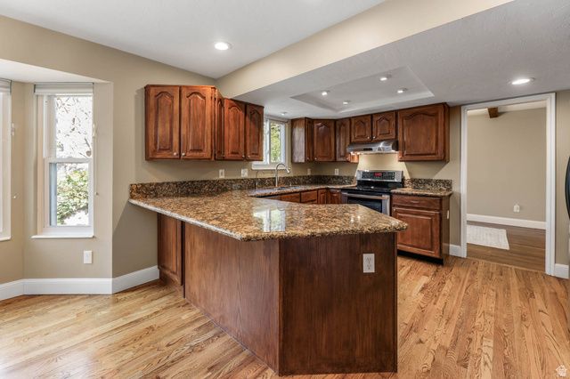 11406 S GRACEY LN, Sandy, UT 84092
