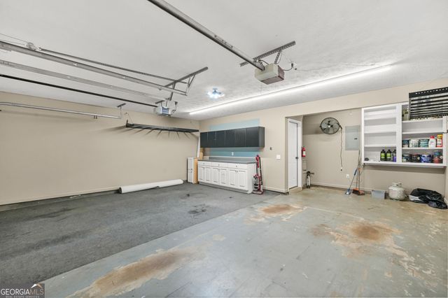 1016 Elsberry Drive, Woodstock, GA 30189