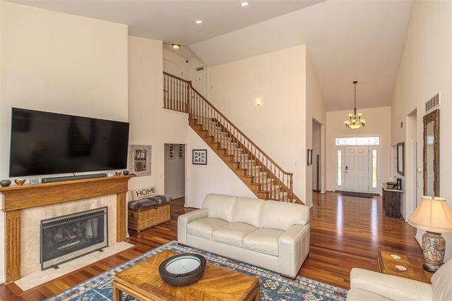 4324 Lohr Road, Ann Arbor, MI 48108
