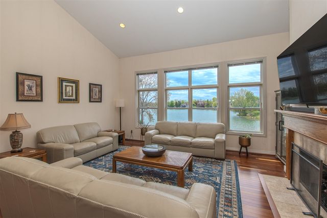 4324 Lohr Road, Ann Arbor, MI 48108