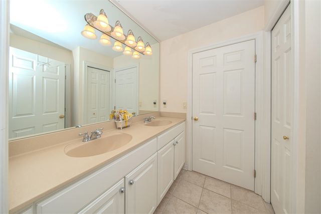 4324 Lohr Road, Ann Arbor, MI 48108
