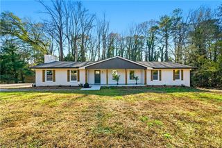 6500 Shannonlore SW Drive, South Fulton, GA 30349